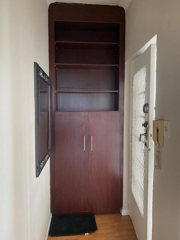 1 Bedroom Property for Sale in Green Point Western Cape